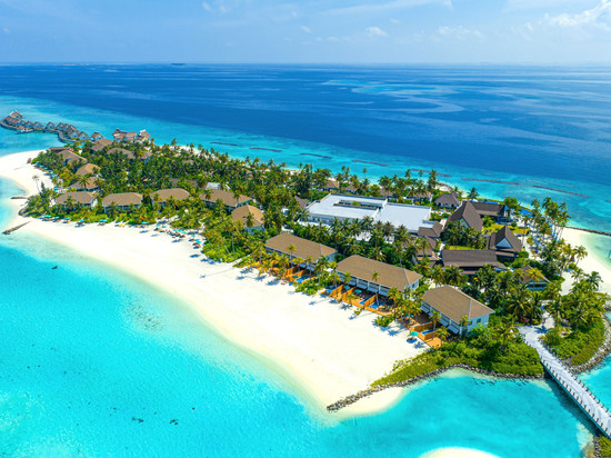 希尔顿格芮精选系列马尔代夫萨丽泄湖岛酒店