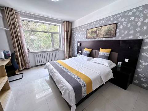 和丰快捷酒店(包头东站工业路店)