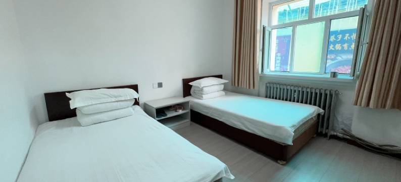 月光宾馆(佳音医院北郊客运站店)图片