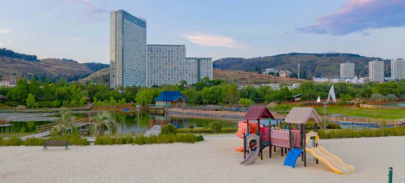 塔莎度假民宿(抚仙湖风景区月亮湾湿地公园店)图片