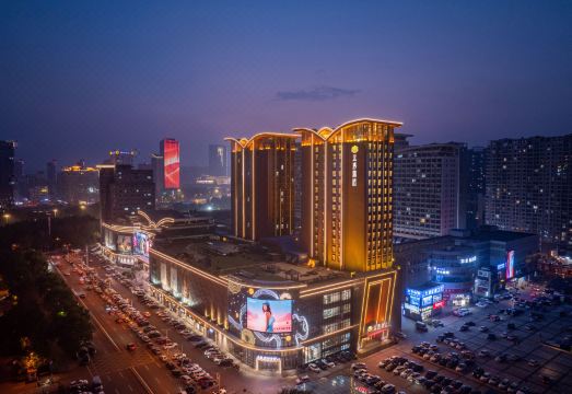 渖阳云湾酒店（奥体中心盛京大奥莱店）外景图