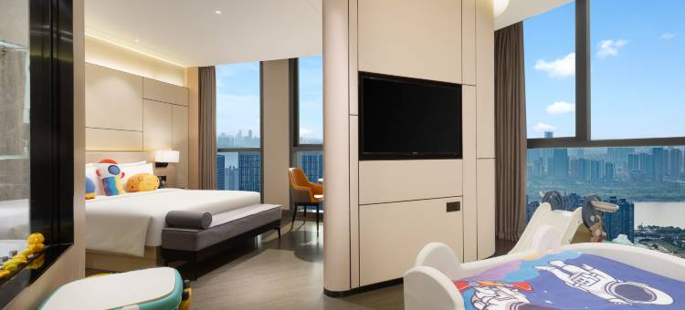 长沙五一广场芙蓉中路亚朵S酒店图片