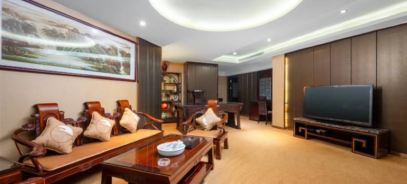 深圳发展中心酒店(国贸东门人民南地铁站店)图片