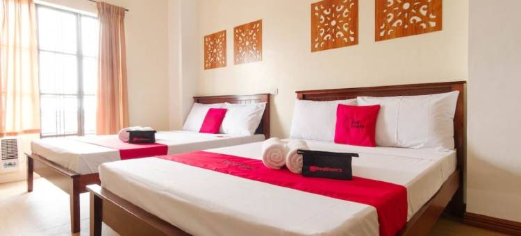 RedDoorz Plus near Johnson and Johnson Paranaque图片