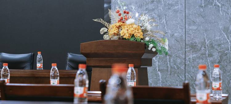 镇沅大酒店(无量湿地公园店)图片