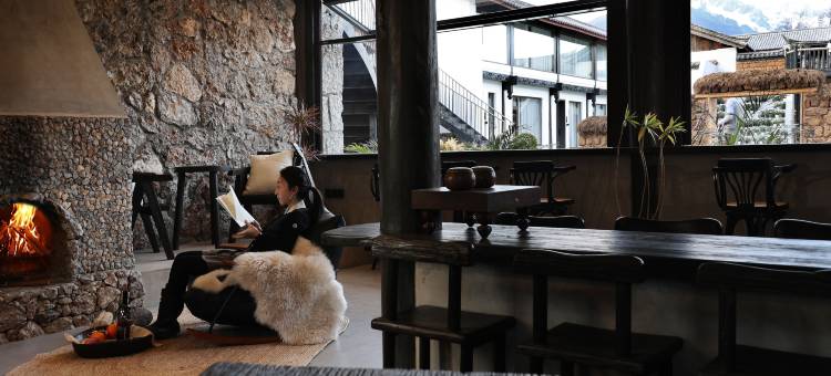 日照金山Cloudscape·习香元·云顶秘境亲子度假美墅(白沙古镇店)图片