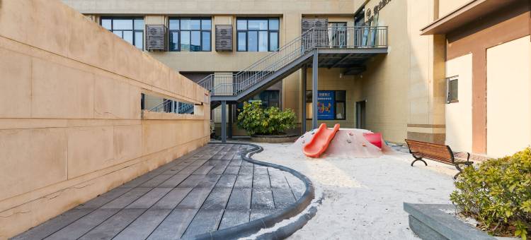 速8精选酒店(中山陵景区钟灵街地铁站店)图片