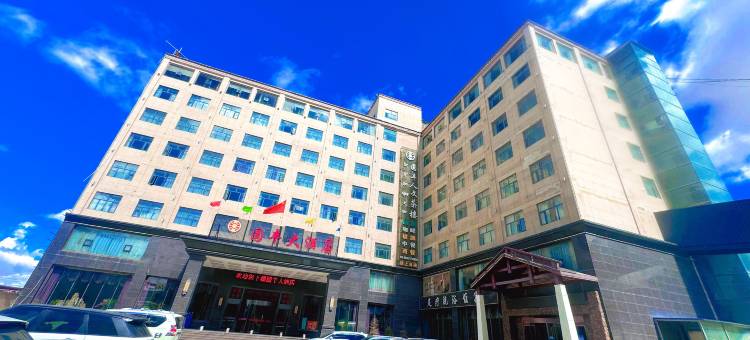 那曲圆丰大酒店图片
