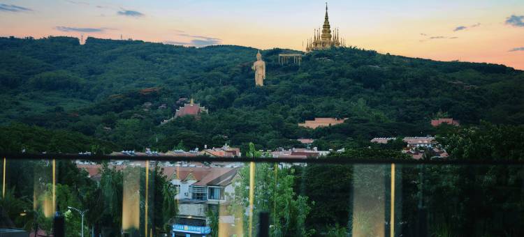 漫杰森酒店(勐泐大佛寺店)图片