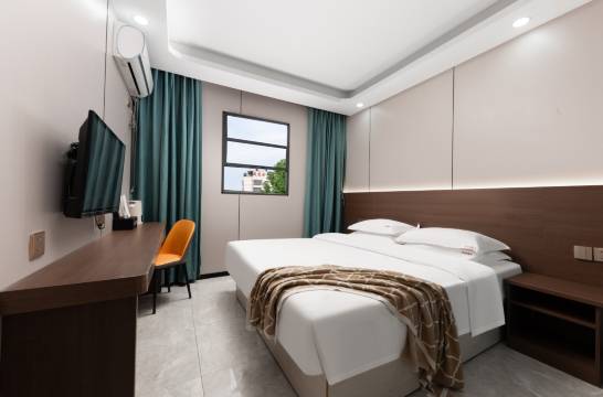 风尚酒店(武汉江汉路步行街店)