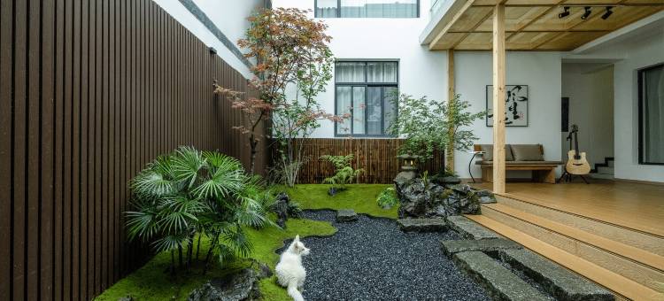 大理一览依山民宿(古城银苍路店)图片