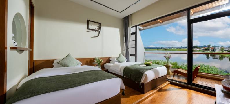 普者黑野璞田园湖景精品酒店图片