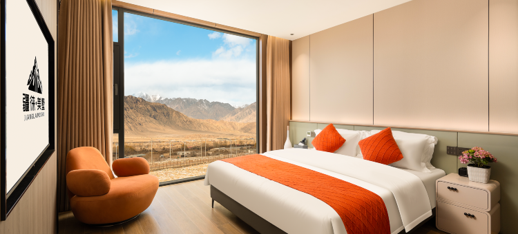 花筑·疆徕·美墅(塔什库尔干帕米尔旅游区店)图片