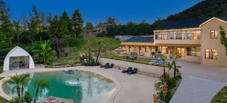 安吉泥巴院NIBA·草坪咖啡·泥筑休闲艺宿图片