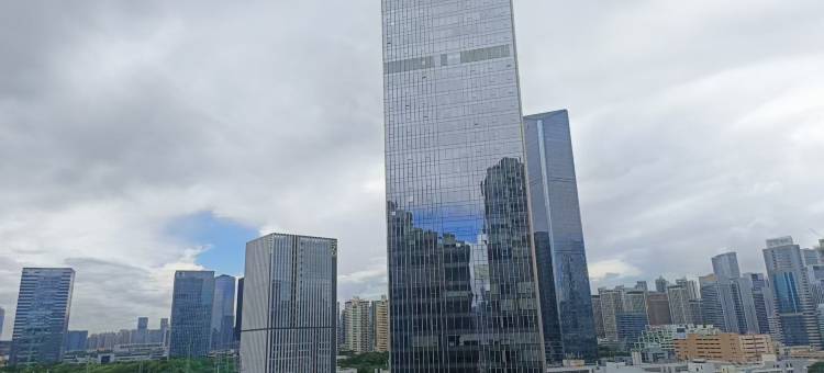 亦景·粤海青年旅舍(深大地铁站店)图片