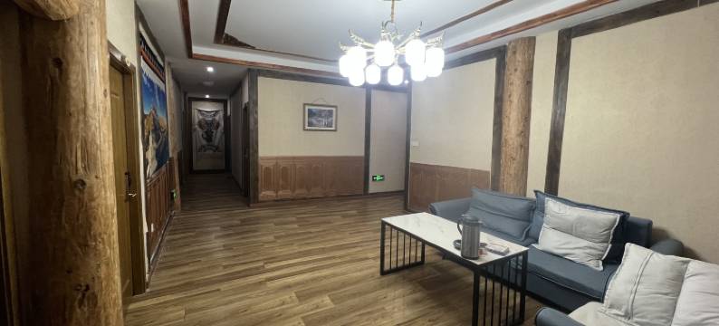 新龙措卡度假酒店图片