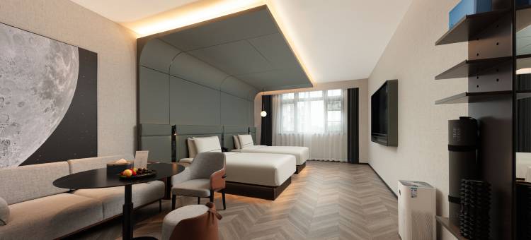 杭州华星路亚朵S酒店(黄龙体育中心店)图片