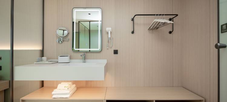 麓岛智能酒店(遂宁万象汇店)图片