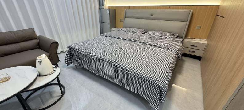 追梦者美居民宿(兰州大润发万达广场店)图片