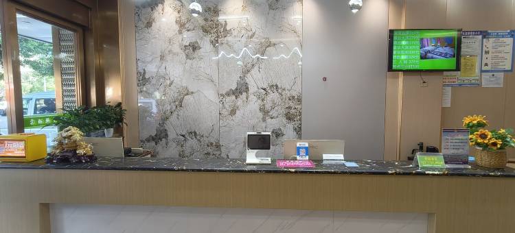 柳州宝莱主题酒店(柳江体育中心柳堡路店)图片