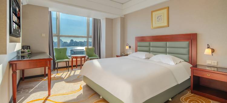 如家派柏·云酒店(丹东鸭绿江断桥景区丹东站店)图片