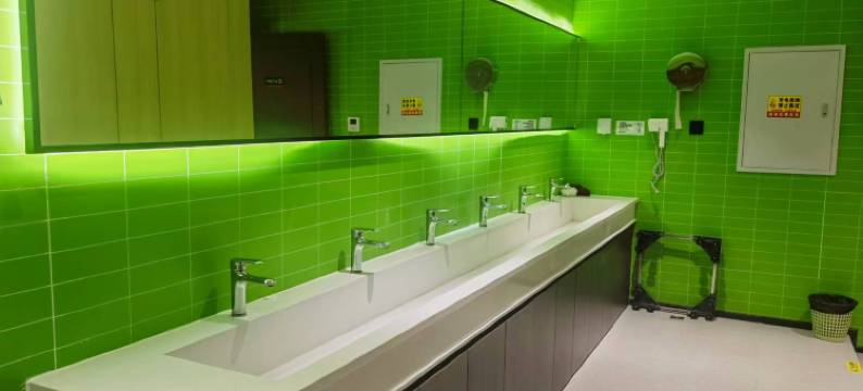 禾木青旅酒店(北京国贸CBD四惠地铁站店)图片