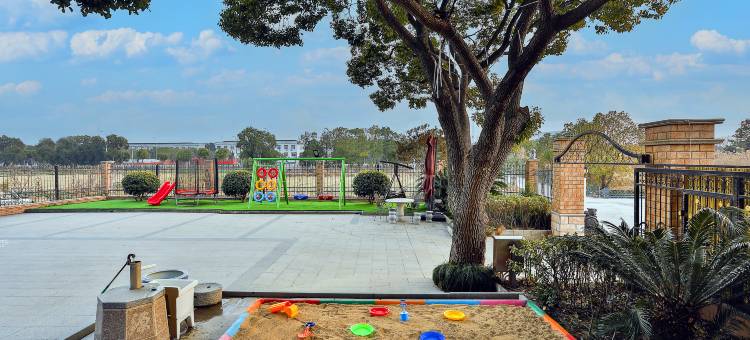 夏霖｜Garden Fun 180°庭院临河观景亲子美墅(上海金山北站店)图片