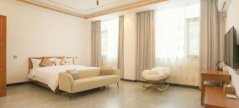 希晓宿·兰舍(盈江汽车客运站盈湖公园店)图片