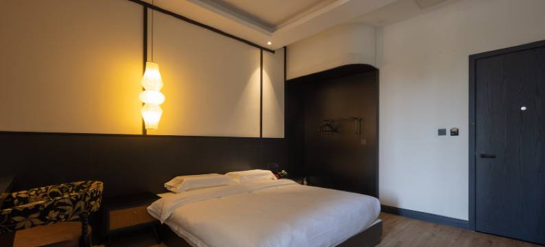 陶也民宿(景德镇人民广场御窑厂店)图片