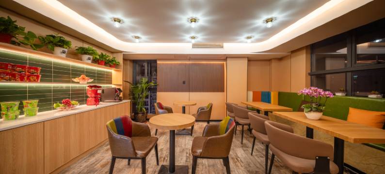 优恩电竞酒店(重庆北站龙头寺公园地铁站店)图片