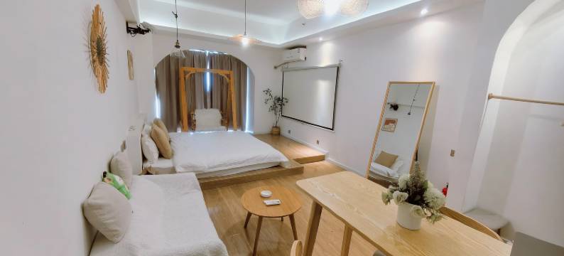 拾光屿民宿(西安龙首原地铁站店)图片