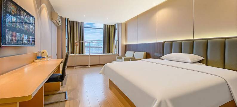 开蔓铂金酒店(湘潭县一中店)图片