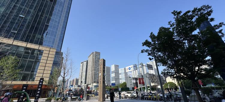 长沙江景落日女生青旅(培元桥地铁站店)图片