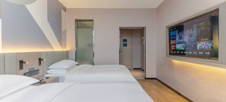 城市之家·精选酒店(阜阳师范大学商厦时代广场店)图片