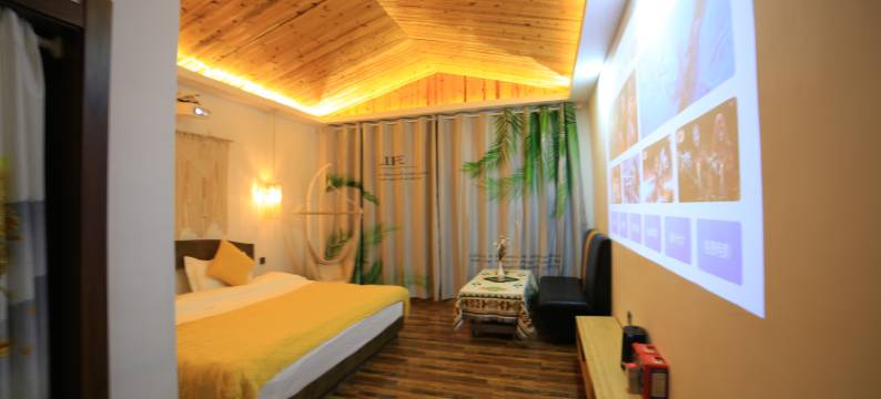 乌兰茶卡融舍民宿图片