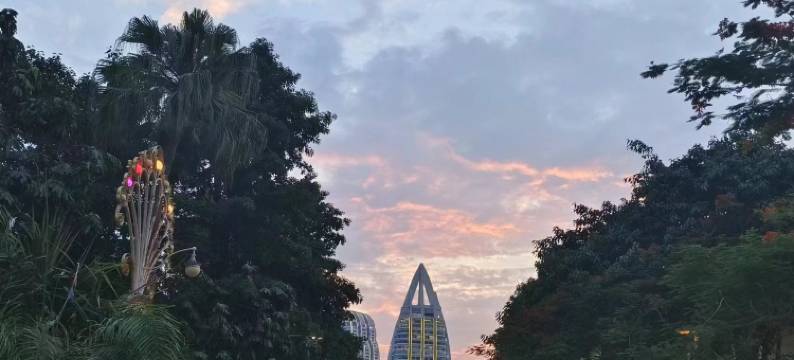 西双版纳景洪苏可泰客栈(告庄星光夜市店)图片