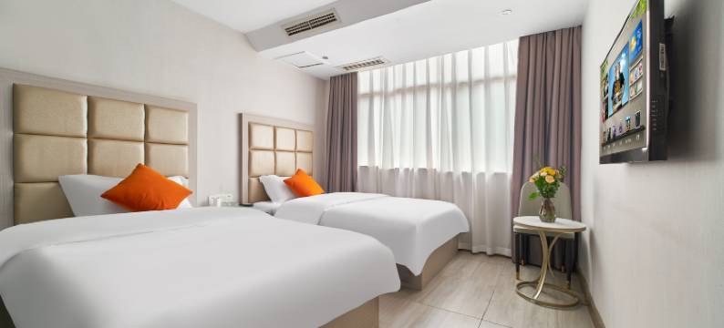 悦芙轻奢酒店(世界之窗土桥地铁站店)图片