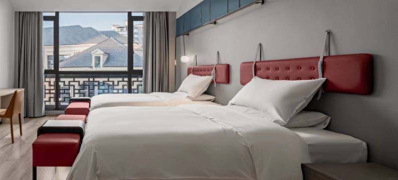 处州府城壹号艺术酒店(丽水银泰城店)图片