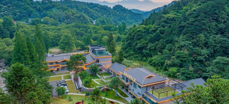 尚品隐溪山居(天堂寨风景区店)图片