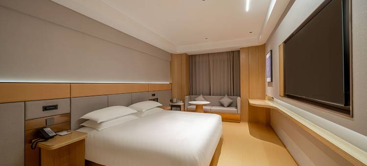 湖畔四季酒店(银川悠阅城店)图片