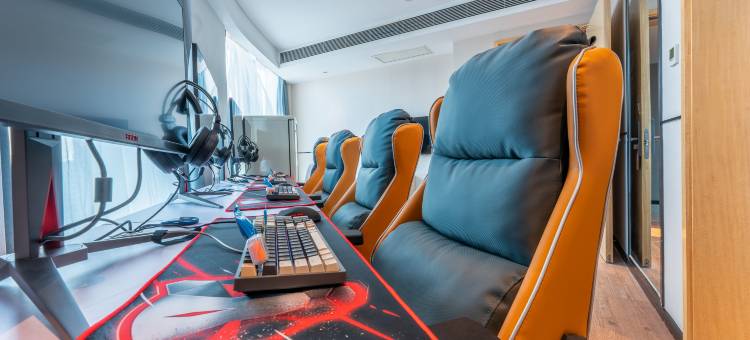 网鱼电竞酒店(武汉王家湾四新大道地铁站店)图片