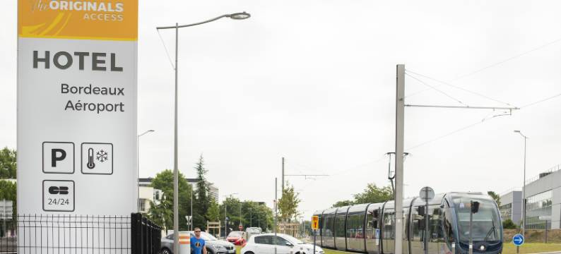 波尔多机场原生酒店(The Originals Access, Hôtel Bordeaux Aéroport)图片