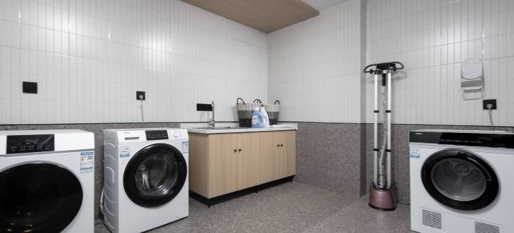 纳罗兰酒店(靖江新港城店)图片