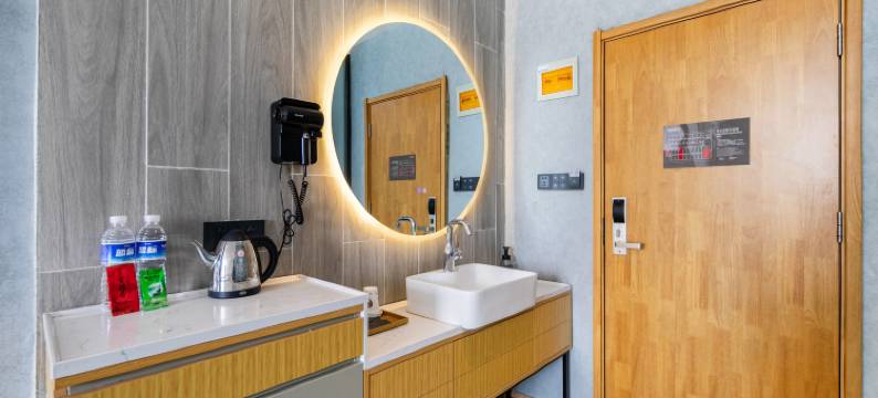 铭阳酒店(太原南站山西大学店)图片