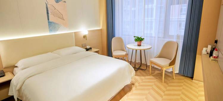 龙海国际丨LongHai•智能家居大师设计酒店(淮滨人民医院淮滨站店)图片