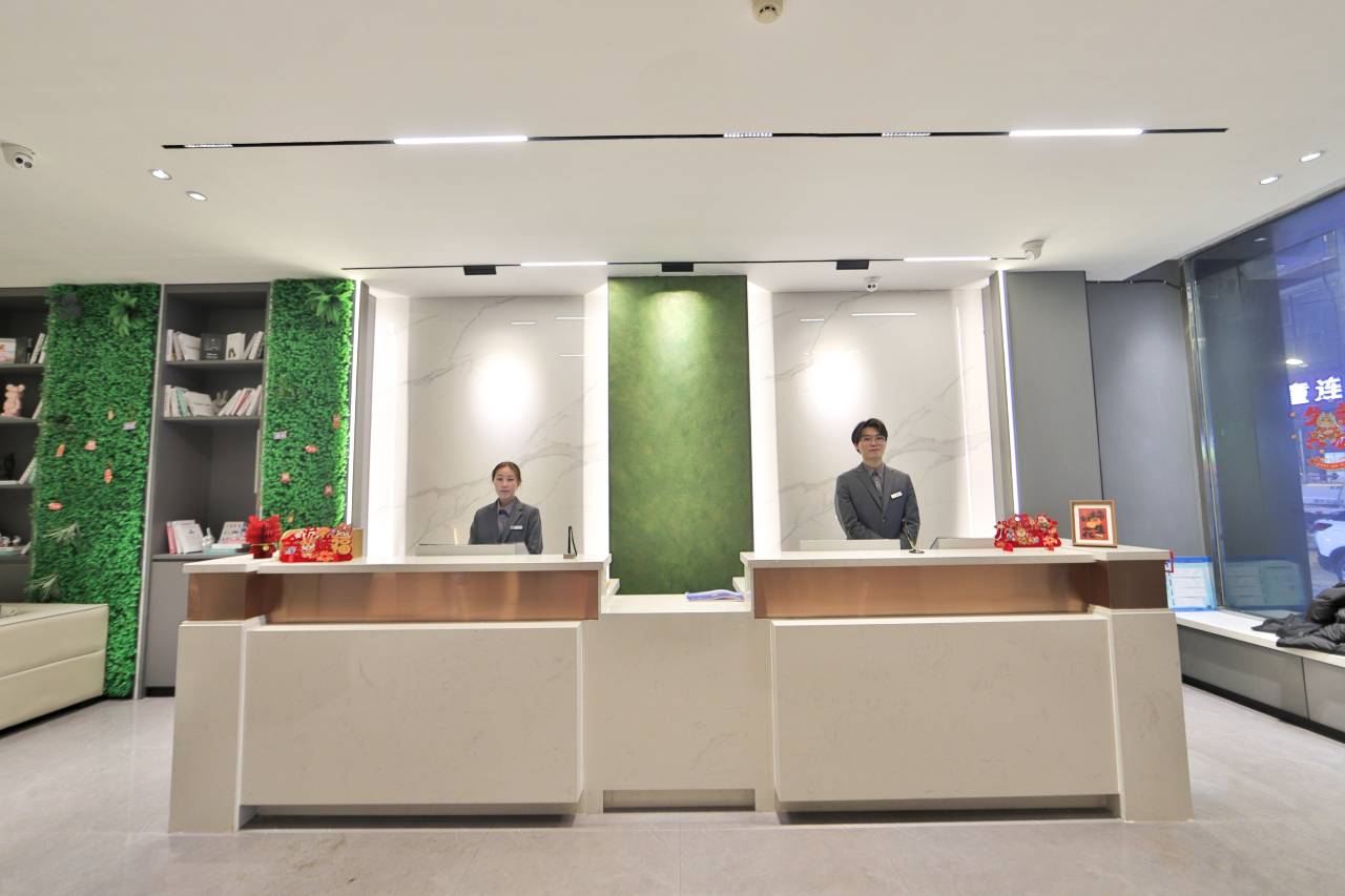 花笙V·设计师酒店(长春火车站新天地购物公园亚泰大街店)图片