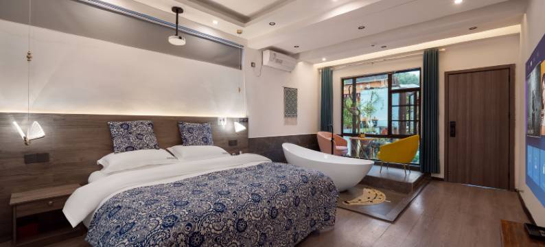 梵净山岚筑民宿(寨沙侗寨店)图片