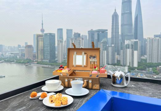 Hotel Indigo Shanghai on The BundHotel Overview