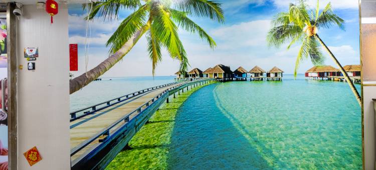 香港春天旅舍(尖沙咀地铁站店近C2口)图片