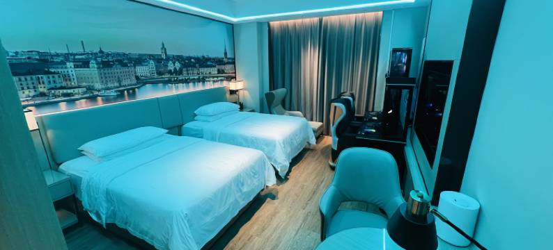 追风电竞酒店(丰城高铁站龙润万达店)图片